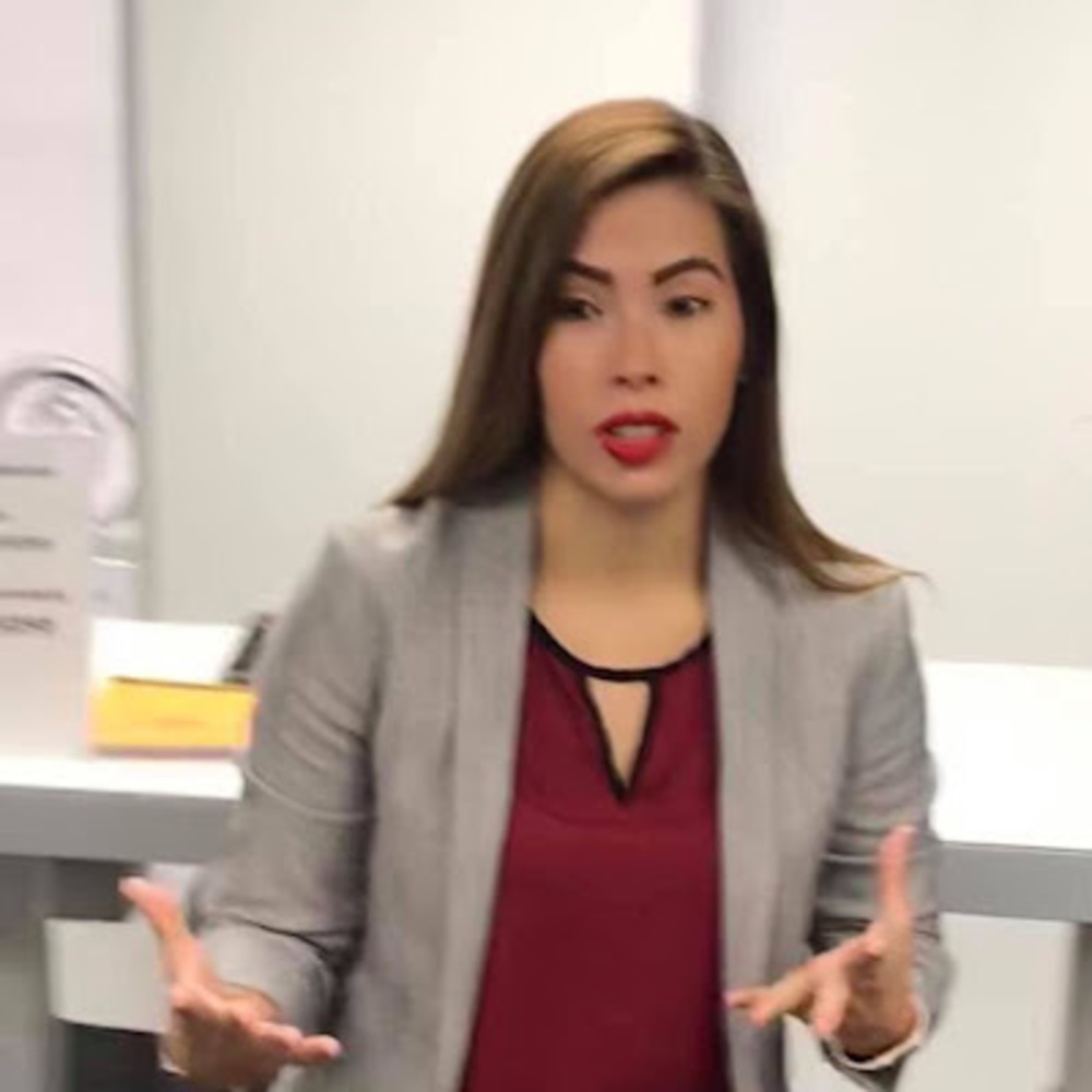 Meet your Posher, Paola